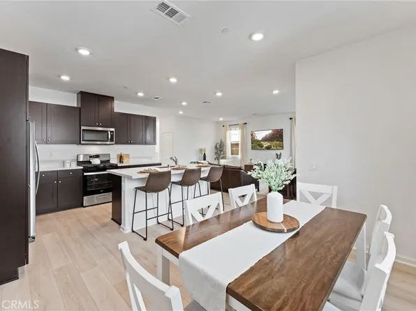 4010 Summer Way, Corona, CA 92883