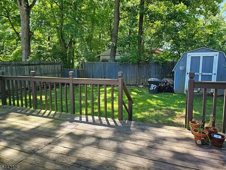 22 Amherst Way — Photo 9