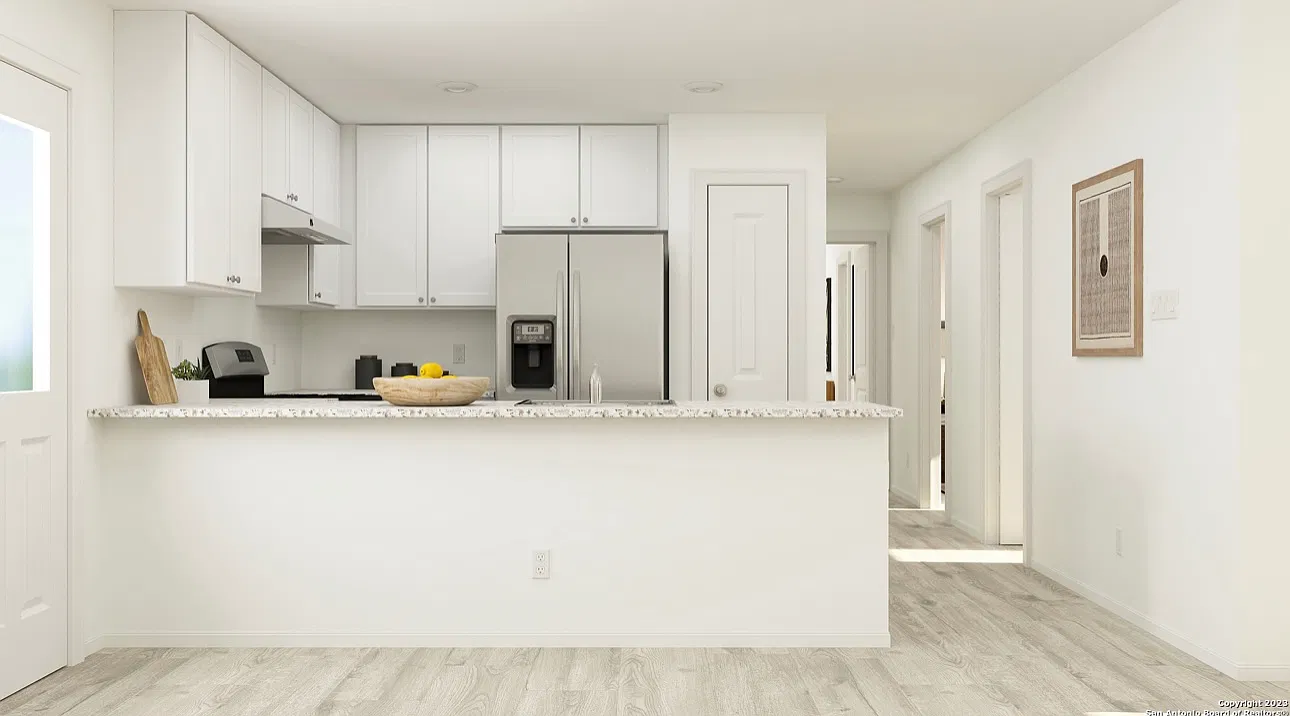 3 bed, 1300 sqft, $1,650 — Photo 3