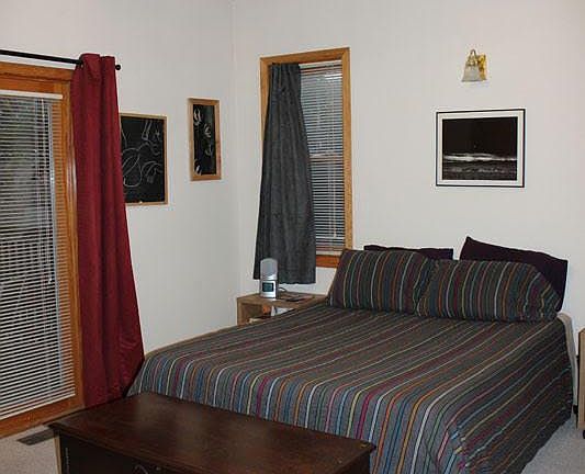 5th image of 4335 N Ashland Ave APT 1S