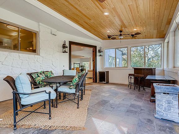 Insulated front Porch