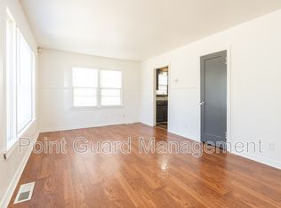 836 S Broadview Ave, Wichita, KS 67218