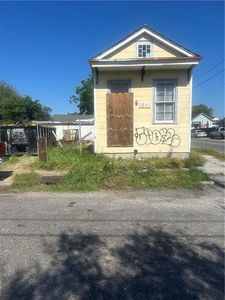 1501 Independence St, New Orleans, LA, 70117