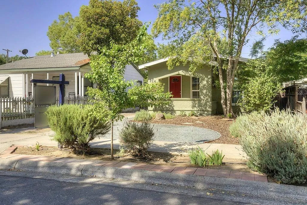 515 Bodem St photo 1