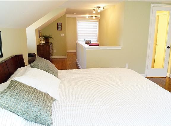 3rd image of 1128 Delmas Ave