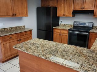 2049 Maravilla Cir, Fort Myers, FL 33901