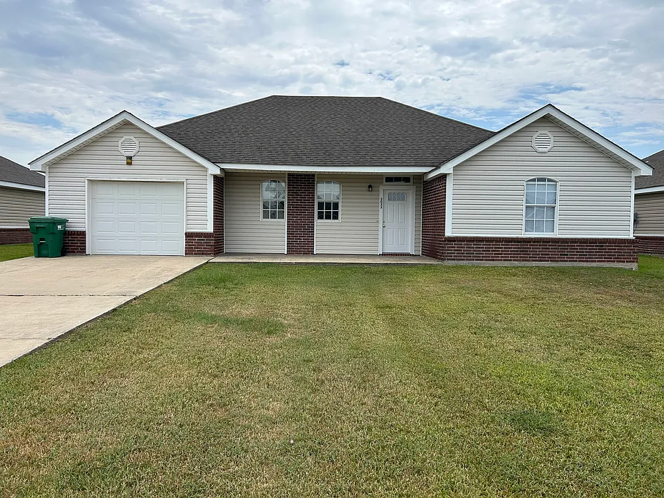5033 Shannon Ln