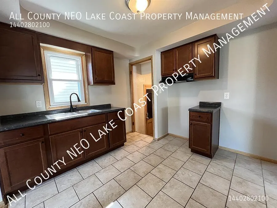 3 bed, 1596 sqft, $1,550 — Photo 3