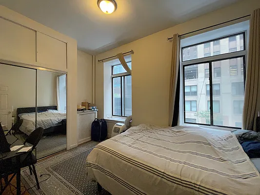 Rented by Bond New York | media 18