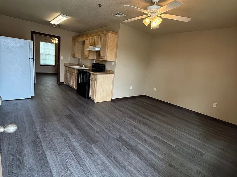 Lacy Loft — Photo 21