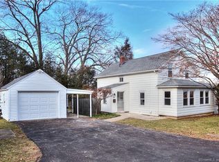 26 Lancaster St, Watertown, CT 06779