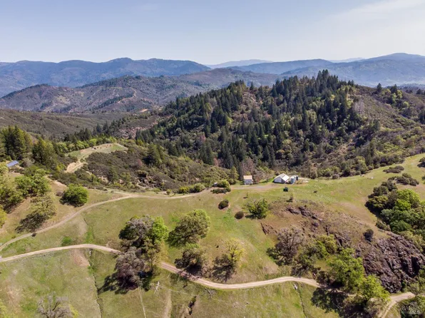18799 Scenic Drive, Redwood Valley, CA 95470