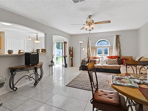 3rd image of 301 Placid Lake Dr