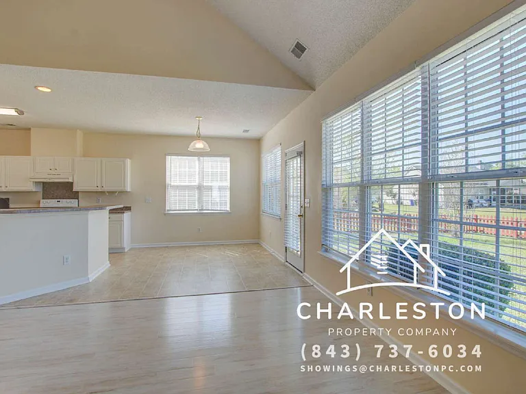 533 Tribeca Dr — Photo 5