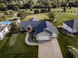 5124 Nicklaus Dr NW, Rochester, MN 55901