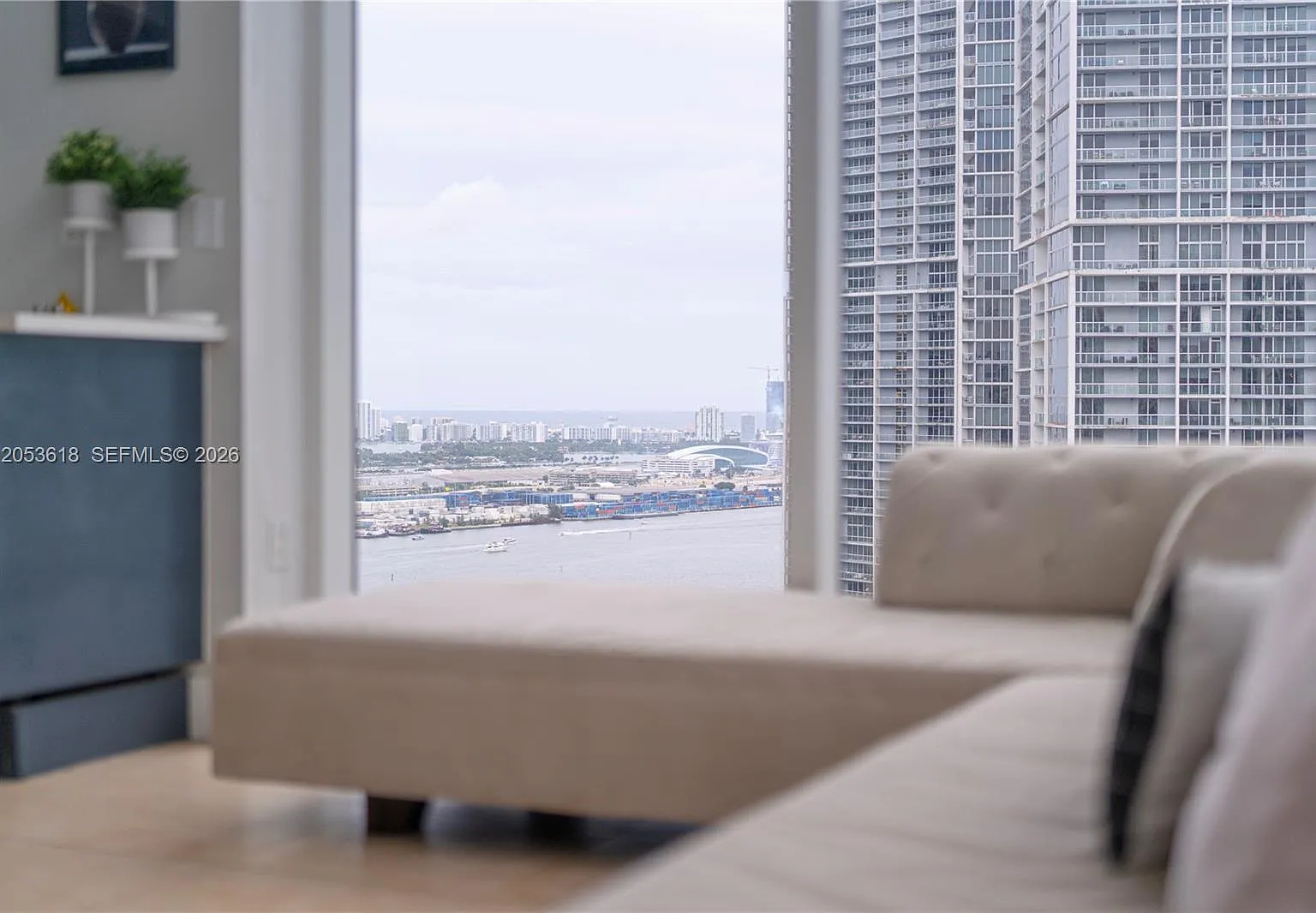 Brickell On The River S T — Photo 4
