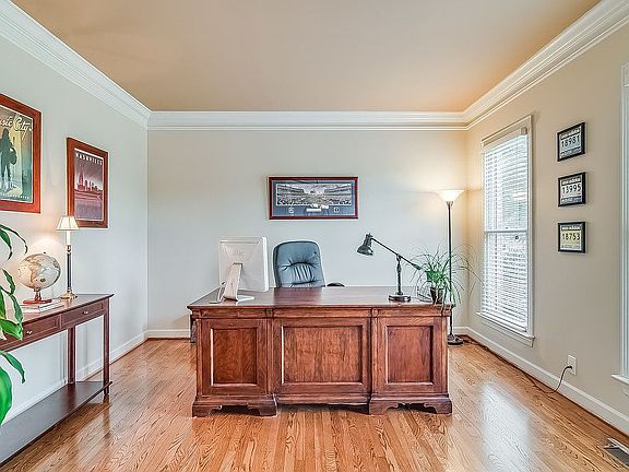 5th image of 1619 Knox Dr