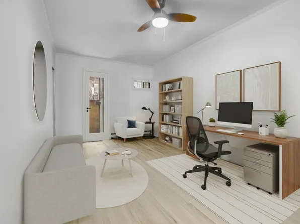 425 West 24th Street image 7 of 10