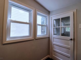 98 Center Ave, Leonardo, NJ 07737