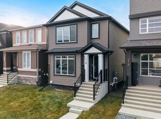 218 E Edith Rd NW, Calgary, AB T3R 1Y8