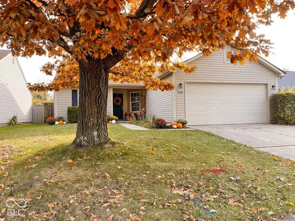1052 Halifax Ln, Indianapolis, IN 46231
