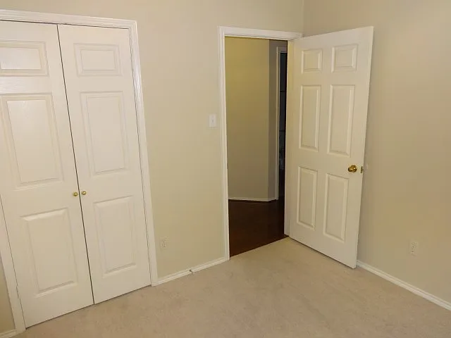 5433 Crystal Ct — Photo 9