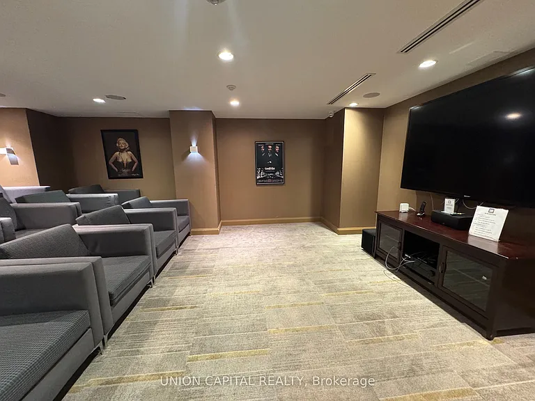 825 Church St #312 — Photo 14