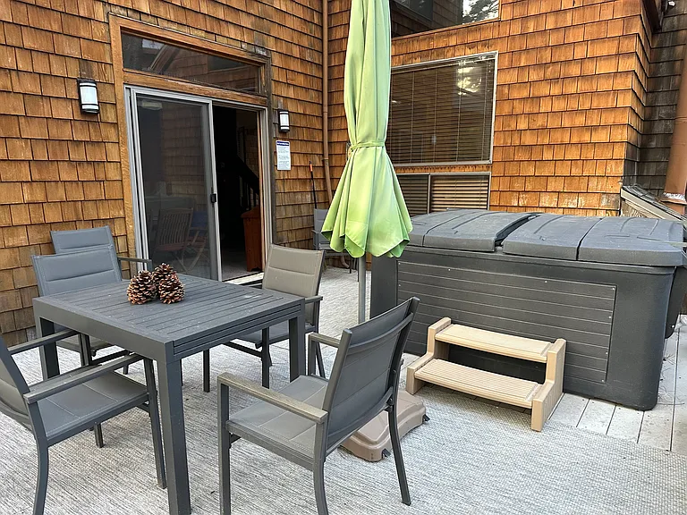 111 Basque Dr — Photo 19