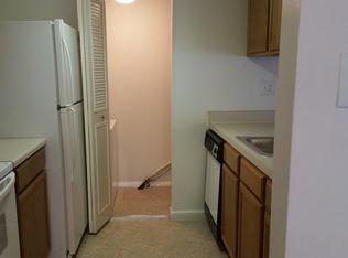 21C Kings Cir, Newark, DE 19702