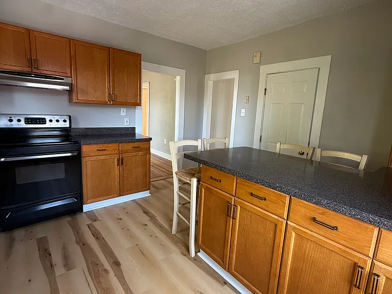 169 Center St #1 — Photo 7