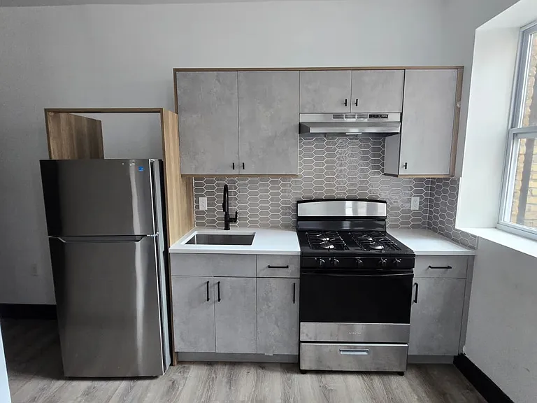 10 Thomas St #3E — Photo 1