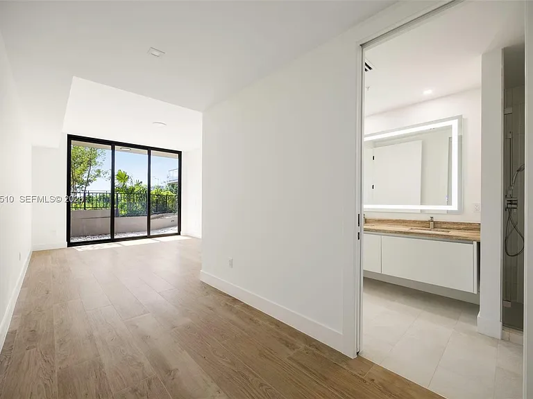 3034 Oak Ave #203 — Photo 22
