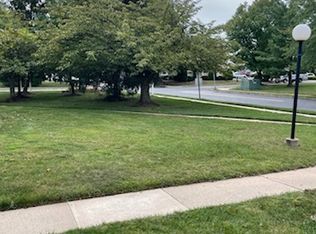 61 Talbot St #61, Somerset, NJ 08873
