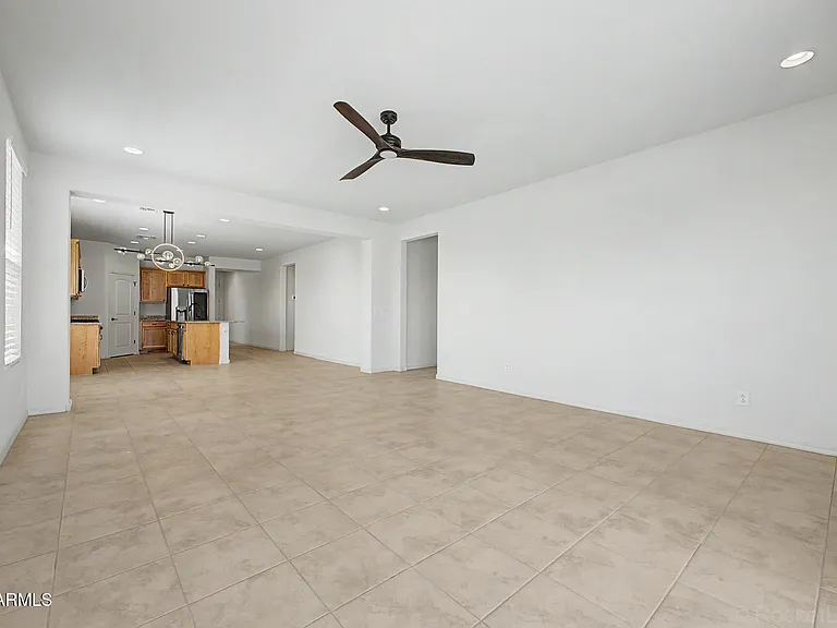 8954 W San Juan Ave — Photo 10