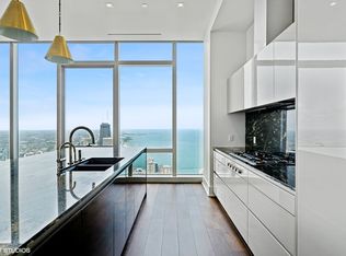 363 E Wacker Dr #8601, Chicago, IL 60601