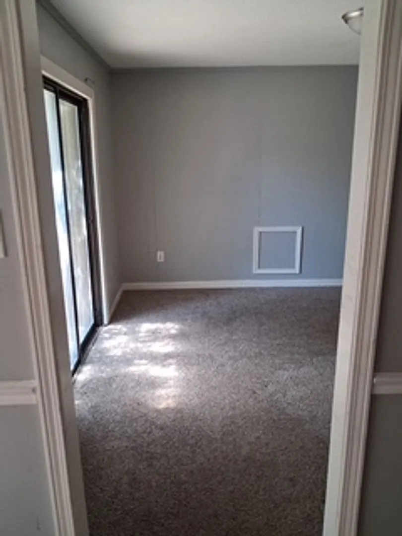 3 Bed 2 Bath Raleigh Home Available NOW — Photo 4