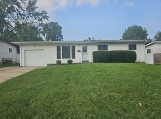 831 Teson Rd, Hazelwood, MO 63042