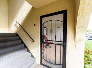 337 Pine Ridge Cir APT D-1, Greenacres, FL 33463