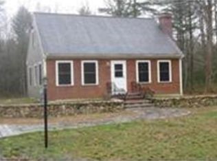 23 Lake St, Plympton, MA 02367