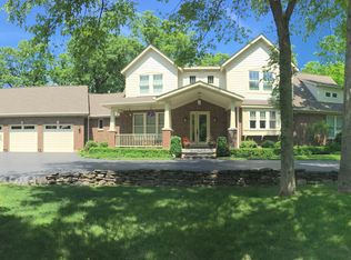 28491 N Ivy Ln, Libertyville, IL