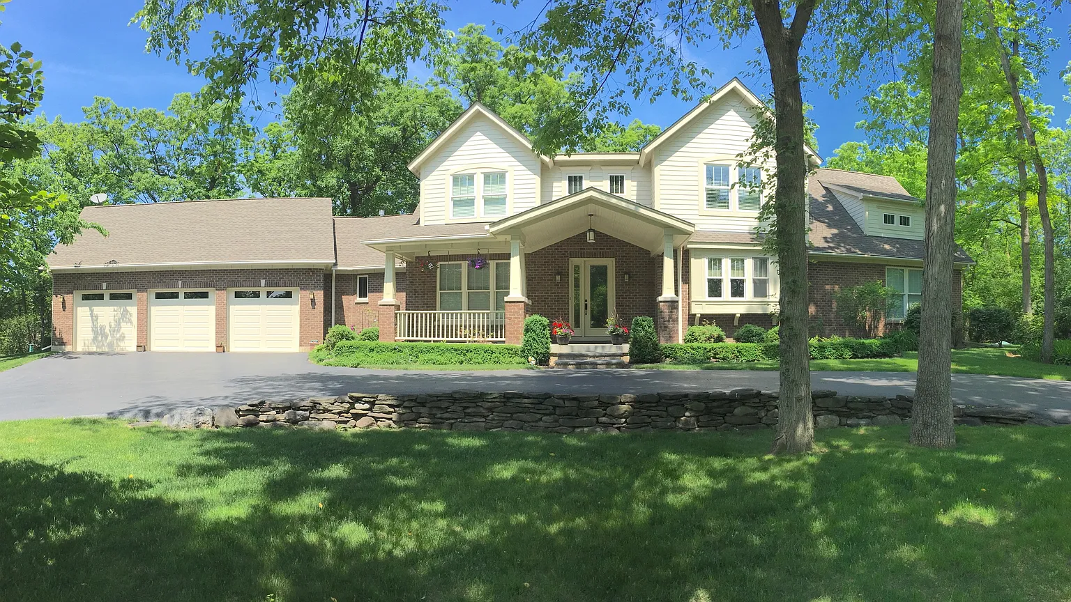 28491 N Ivy Ln photo 1