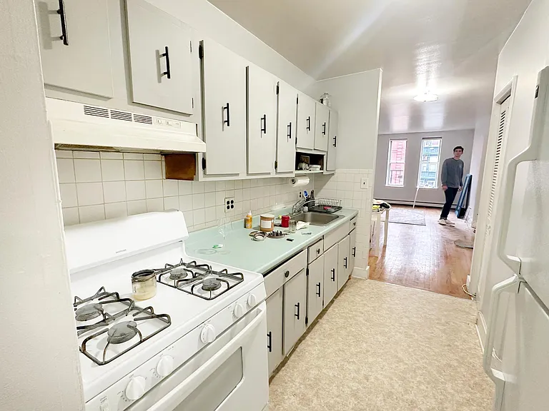 1314 Washington St #4 — Photo 3