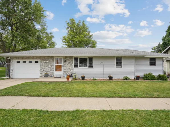 712 Adair St, Adair, IA 50002