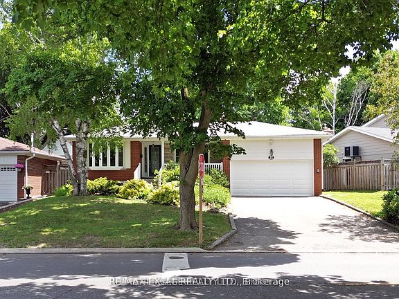 2nd image of 21 Wootten Way S #Basement