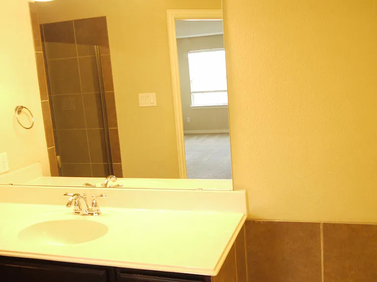 4660 Perthshire Ct — Photo 19