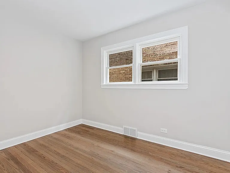1619 Monroe St #1 — Photo 10