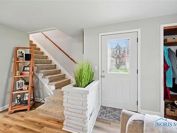 3rd image of 717 Balsley Ave