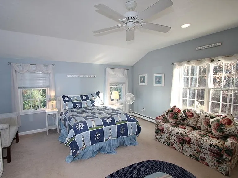 18 Great Hill Rd — Photo 12