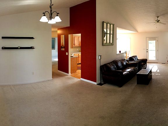 2nd image of 1799 Columbine Cir
