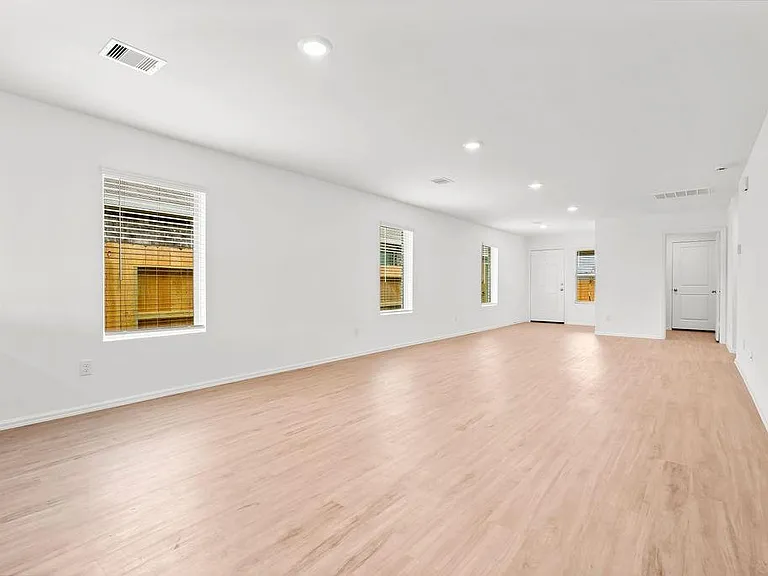 7507 Birch Harvest Dr — Photo 17